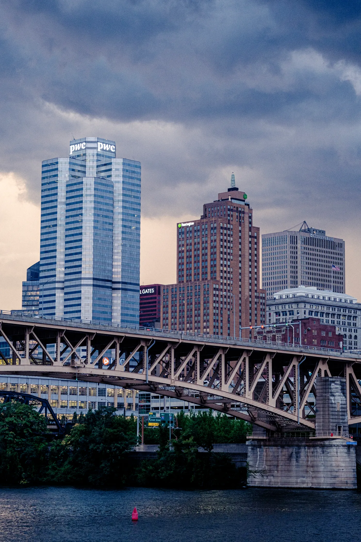 Pittsburgh 4