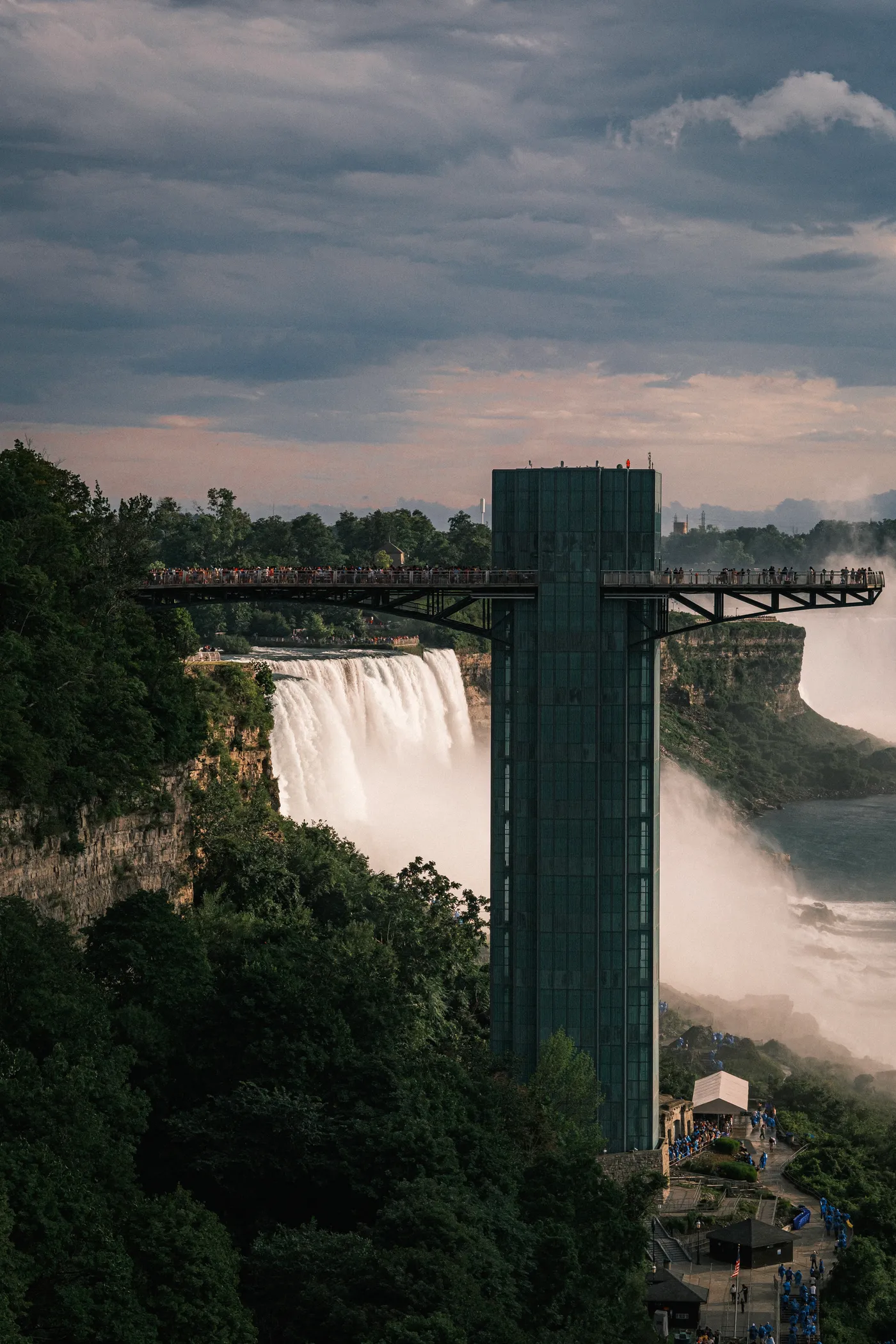 Pittsburgh 4