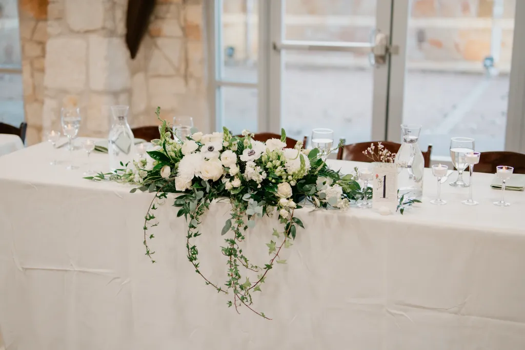 Photo 3 of Tablecloths, 90 x 156 in, polyester x25