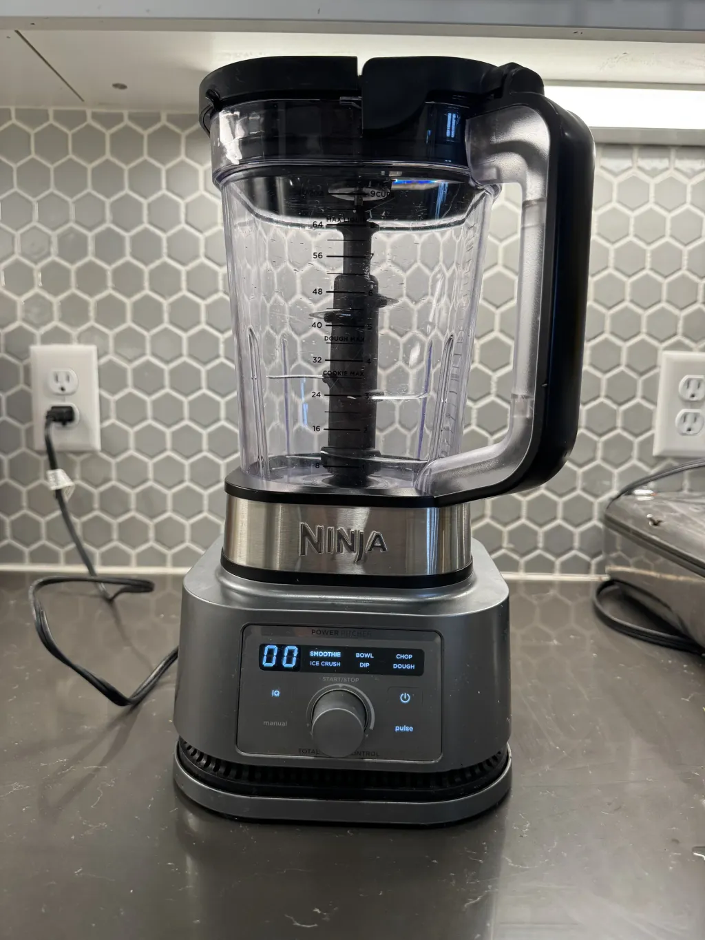 Photo 1 of Ninja power pitcher