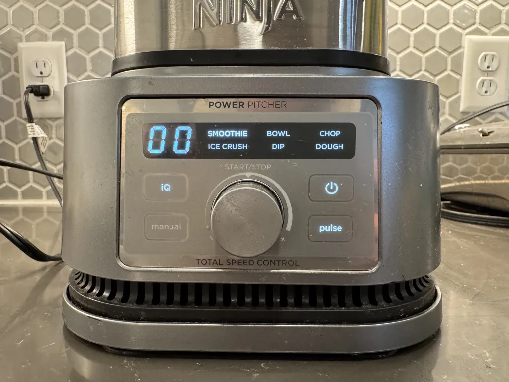 Photo 2 of Ninja power pitcher